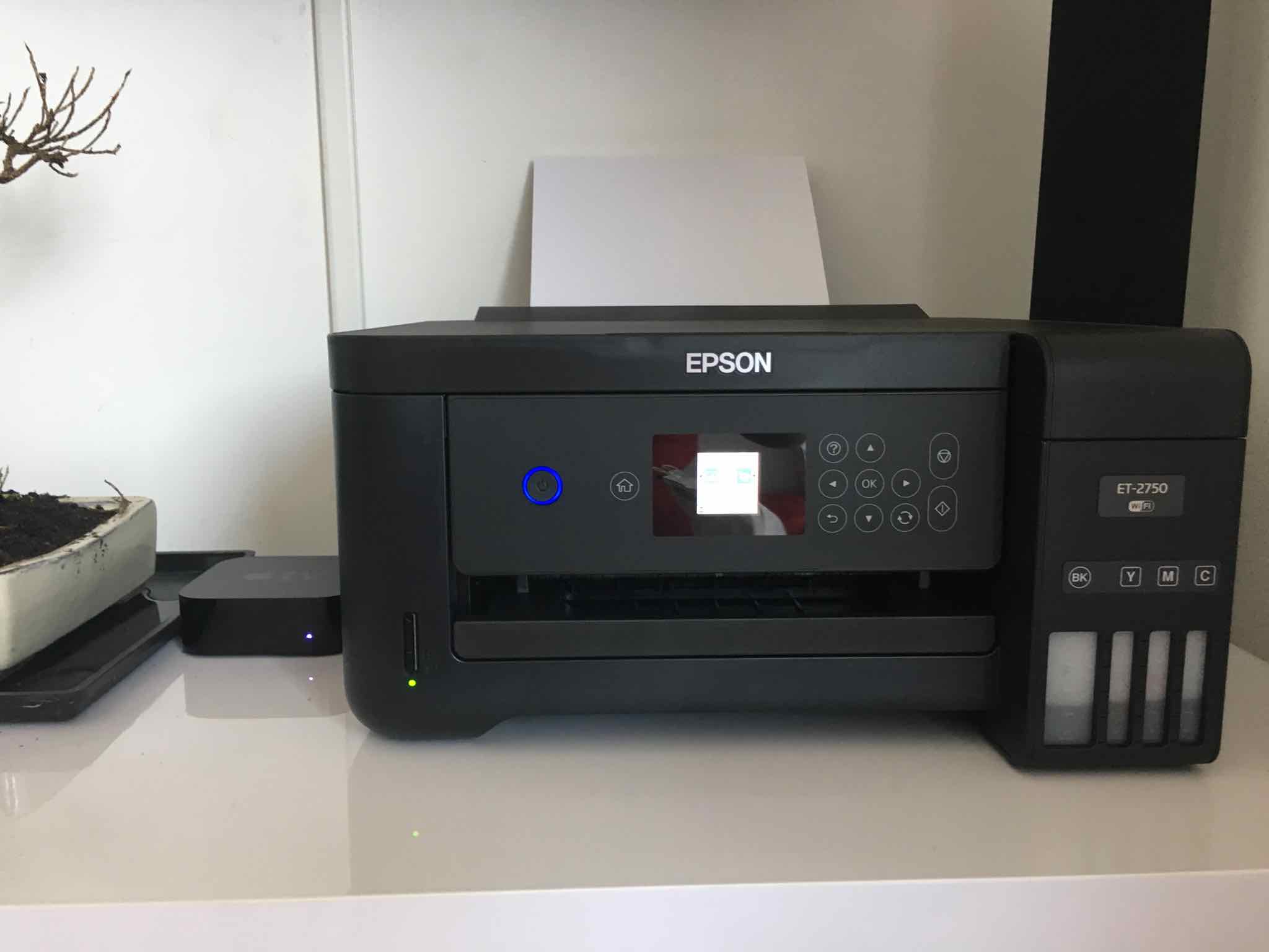 Déballage de l’imprimante EPSON ET-2750, Imprimante sans cartouches.